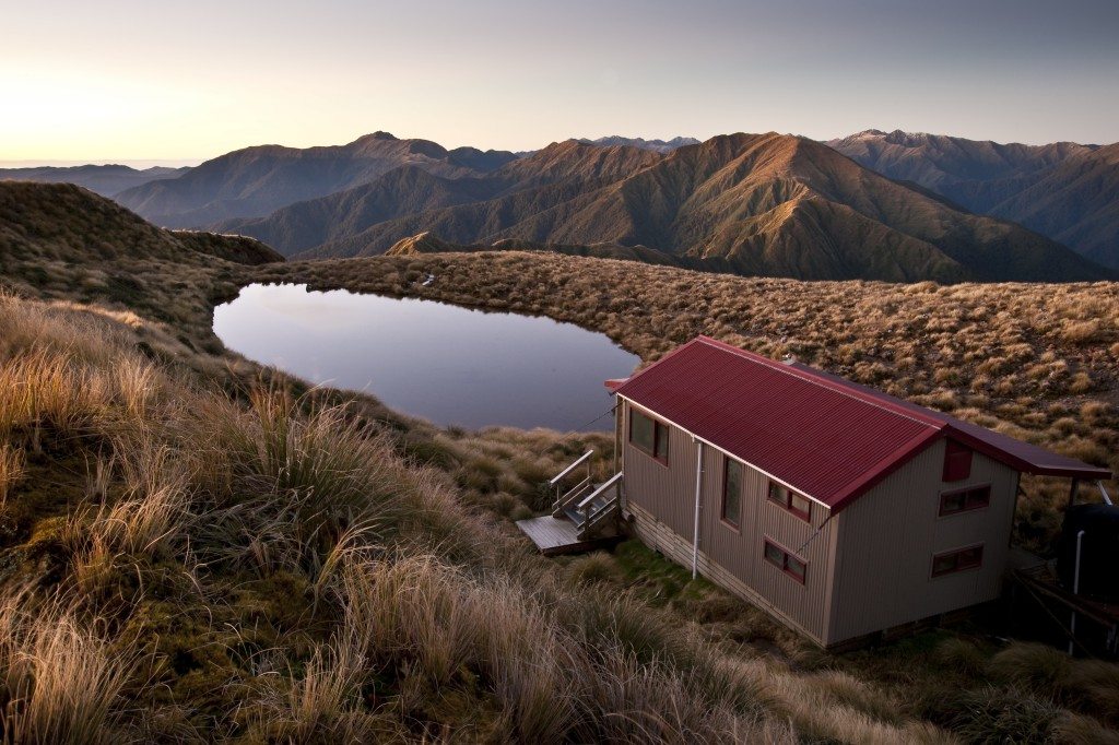Maungahuka Hut and tarn. Photo: Shaun Barnett/Black Robin Photography